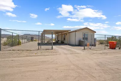 2742 W Shauna Drive, Golden Valley, AZ 86413 - Photo 1