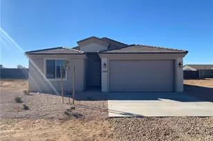 10267 N Curvo Circle, Kingman, AZ 86401 - Photo 1