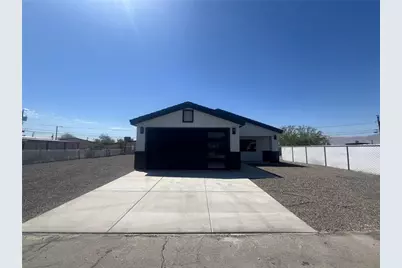 896 Sandy Beach Drive, Bullhead City, AZ 86442 - Photo 1