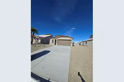 1933 E Lipan Boulevard, Fort Mohave, AZ 86426 - Photo 1