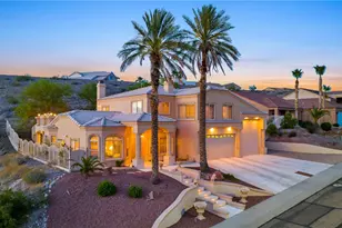 2893 Desert Vista Dr, Bullhead City, AZ 86429 - Photo 1