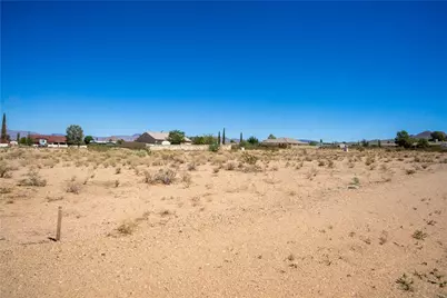 7741 E Monte Tesoro Drive, Kingman, AZ 86401 - Photo 1