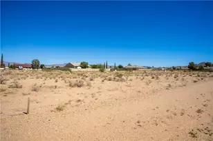 7741 E Monte Tesoro Dr, Kingman, AZ 86401 - Photo 1