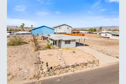 831 Turney Drive, Bullhead City, AZ 86442 - Photo 1