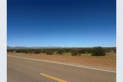 000 W Shinarump Drive, Golden Valley, AZ 86413 - Photo 1