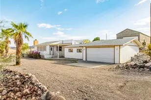 2439 5th St, Bullhead City, AZ 86429 - Photo 1