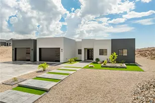 3090 Canyon De Chelly Dr, Bullhead City, AZ 86429 - Photo 1