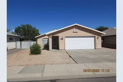 1815 Gates, Kingman, AZ 86401 - Photo 1