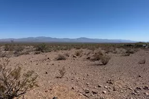 4884 S Papago Rd, Golden Valley, AZ 86413 - Photo 1