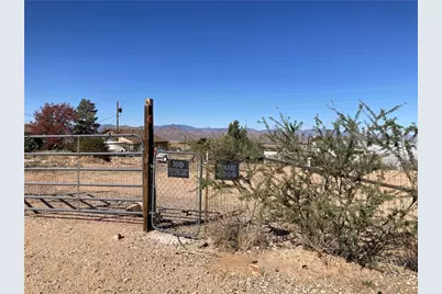 9399 N Bridlebit Ave, Kingman, AZ 86401 - Photo 1