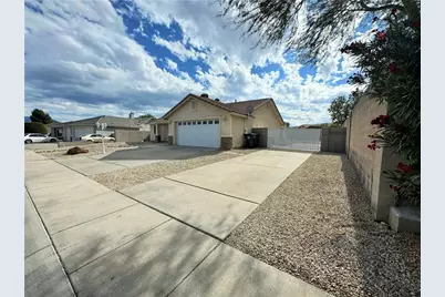 2032 Dale Evans Way, Kingman, AZ 86409 - Photo 1