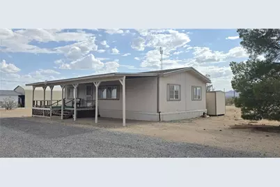 3453 N Lakeside Road, Golden Valley, AZ 86413 - Photo 1