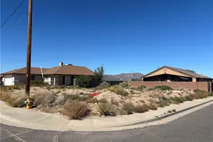 2647 Superba Ave, Kingman, AZ 86401 - Photo 1