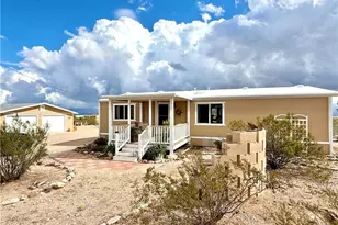 2438 S Dugas Rd, Golden Valley, AZ 86413 - Photo 1