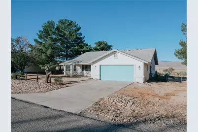 9775 N Saddleback, Kingman, AZ 86401 - Photo 1