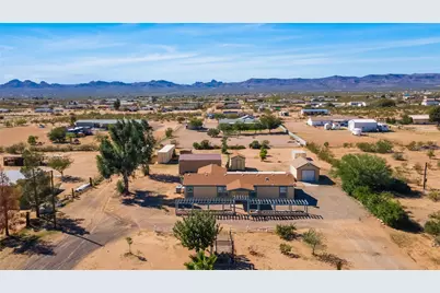 3685 N Teddy Roosevelt Road, Golden Valley, AZ 86413 - Photo 1