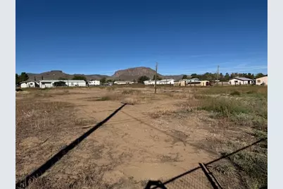 4275 N Bond Street, Kingman, AZ 86409 - Photo 1