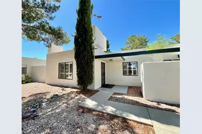 2112 Golf Drive #16, Kingman, AZ 86401 - Photo 1