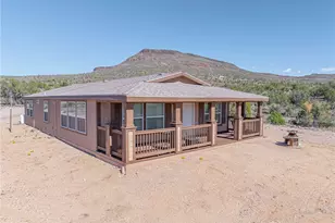 1606 N Friendship Pass, Kingman, AZ 86401 - Photo 1