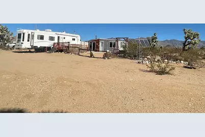 13950 S Howard Road, Yucca, AZ 86438 - Photo 1