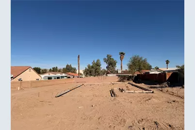 1627 Richardo Avenue, Bullhead City, AZ 86442 - Photo 1