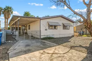 1946 Castleberry Ln, Bullhead City, AZ 86442 - Photo 1