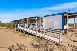 628 S Stewart Mountain Rd, Golden Valley, AZ 86413 - Photo 1