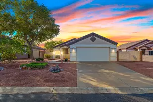 2374 Stetson Cir, Bullhead City, AZ 86442 - Photo 1