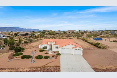 3263 Summit Drive, Kingman, AZ 86401 - Photo 1