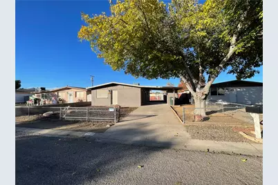 1943 Hope Avenue, Kingman, AZ 86401 - Photo 1