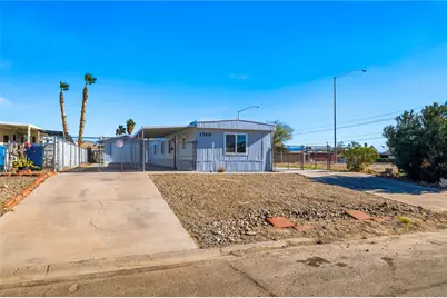 1740 Bluebonnet Boulevard, Bullhead City, AZ 86442 - Photo 1