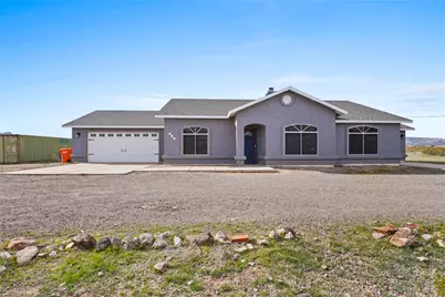 917 S Escuela Road, Golden Valley, AZ 86413 - Photo 1