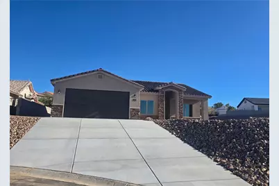 2561 North Ridge Avenue, Bullhead City, AZ 86429 - Photo 1