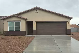 2076 E Desert Greens Dr, Fort Mohave, AZ 86426 - Photo 1