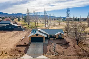 9854 N Medicine Point Dr, Kingman, AZ 86401 - Photo 1