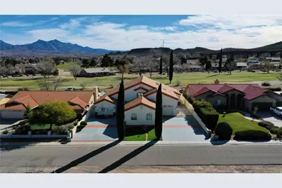 825 Country Club Drive, Kingman, AZ 86401 - Photo 1