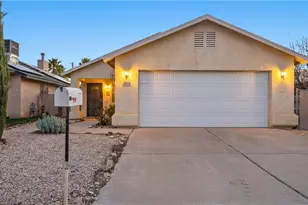 2628 Valentine Ave, Kingman, AZ 86401 - Photo 1