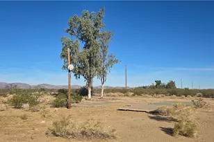 6202 Shipp Dr, Golden Valley, AZ 86413 - Photo 1