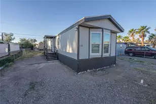 310 Meander Dr, Bullhead City, AZ 86442 - Photo 1