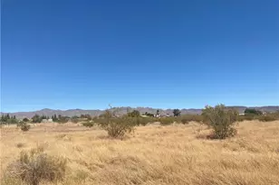 000 S Santa Cruz Rd, Golden Valley, AZ 86413 - Photo 1