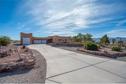 1748 Havasupai Drive, Bullhead City, AZ 86442 - Photo 1