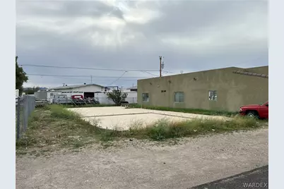 1954 Imperial Drive, Bullhead City, AZ 86442 - Photo 1