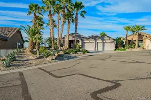 994 Talon Pointe Dr, Bullhead City, AZ 86429 - Photo 1