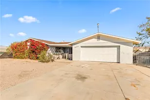 1660 Monte Vista Dr, Bullhead City, AZ 86442 - Photo 1
