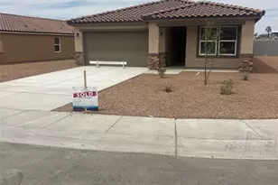 2591 Aaron Pl, Bullhead City, AZ 86442 - Photo 1