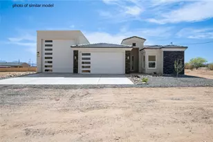 3356 N Higley Rd, Golden Valley, AZ 86413 - Photo 1