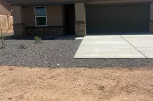 9640 N Mesa Vista Pl, Kingman, AZ 86401 - Photo 1