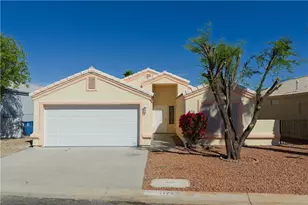 1193 Pawnee Dr, Bullhead City, AZ 86442 - Photo 1