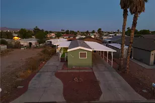 546 Roadrunner Dr, Bullhead City, AZ 86442 - Photo 1