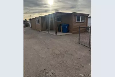 1900 Oliver Drive, Bullhead City, AZ 86442 - Photo 1